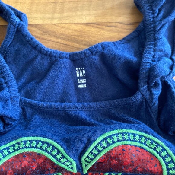 Baby Gap watermelon heart shirt - Picture 3 of 5